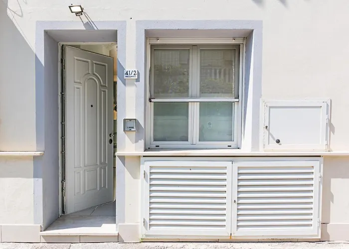 House Promenade Litore Domus