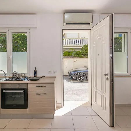 House Promenade Litore Domus Διαμέρισμα Βιαρέτζιο